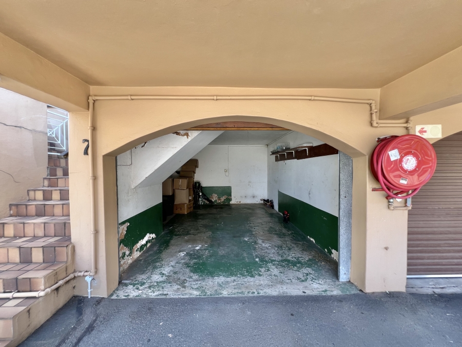 To Let 2 Bedroom Property for Rent in Morningside KwaZulu-Natal