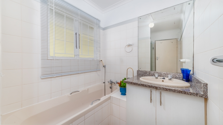 3 Bedroom Property for Sale in Compensation Beach KwaZulu-Natal