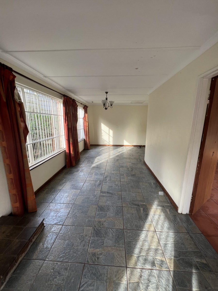 To Let 3 Bedroom Property for Rent in Greendale KwaZulu-Natal