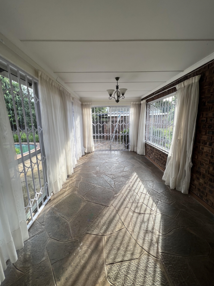 To Let 3 Bedroom Property for Rent in Greendale KwaZulu-Natal