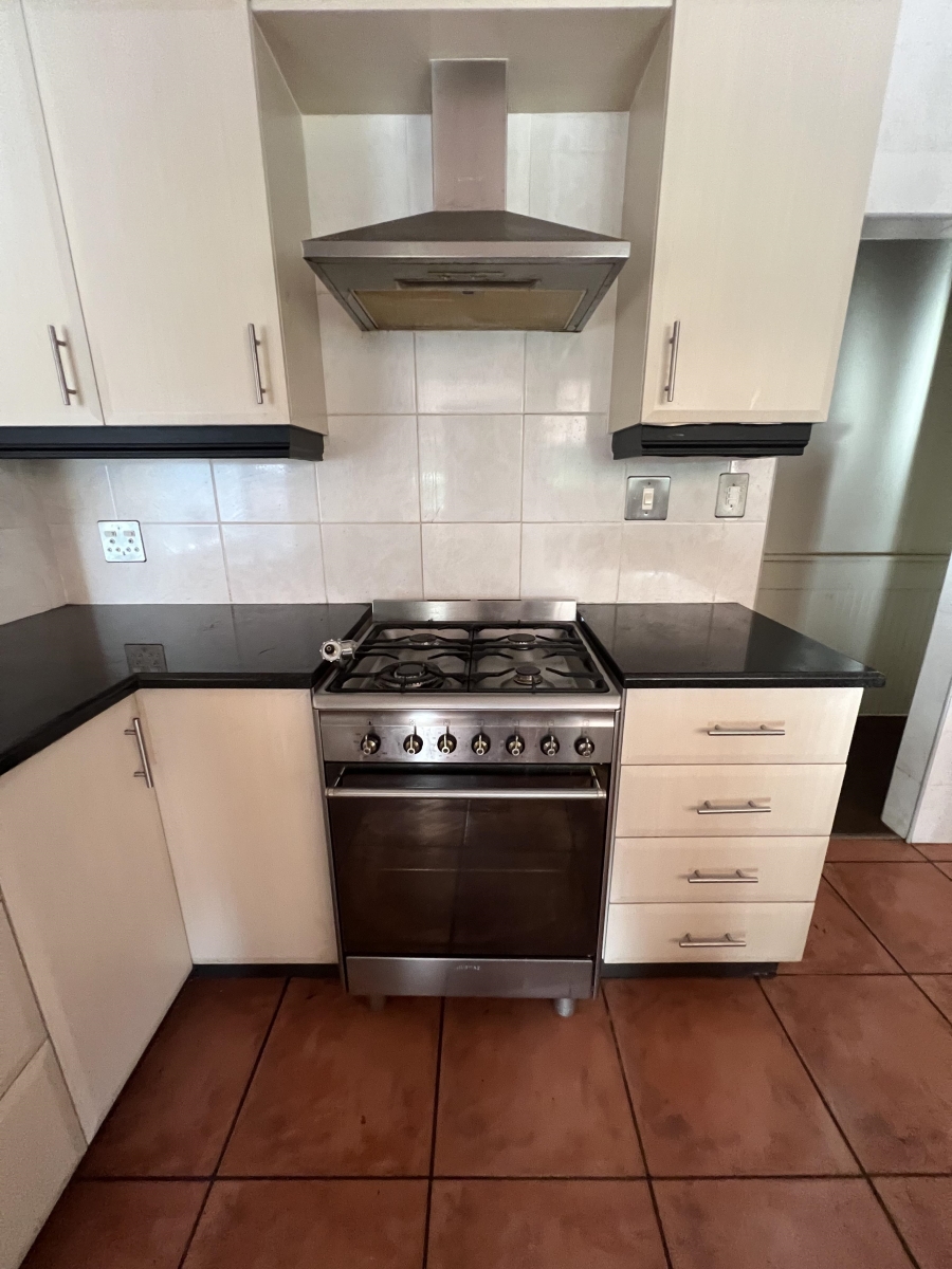 To Let 3 Bedroom Property for Rent in Greendale KwaZulu-Natal