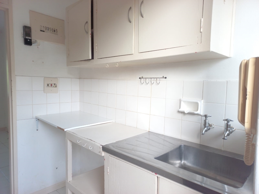 To Let 0 Bedroom Property for Rent in Essenwood KwaZulu-Natal