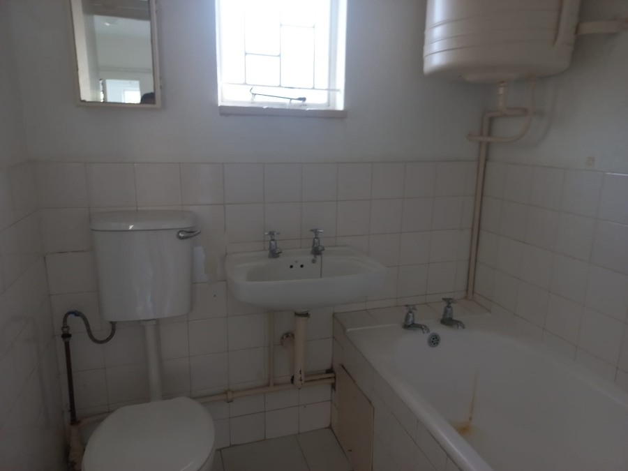 To Let 0 Bedroom Property for Rent in Essenwood KwaZulu-Natal