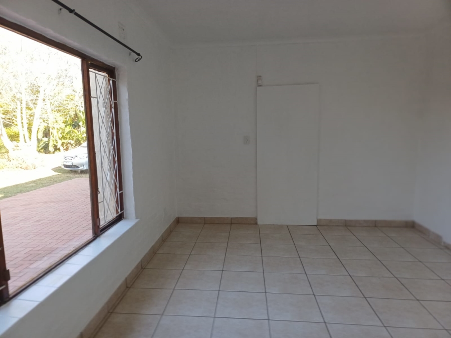To Let 1 Bedroom Property for Rent in Forest Hills KwaZulu-Natal
