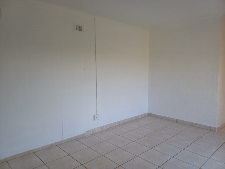 To Let 1 Bedroom Property for Rent in Forest Hills KwaZulu-Natal