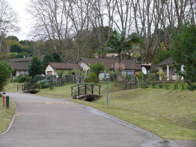 To Let 3 Bedroom Property for Rent in Waterfall KwaZulu-Natal