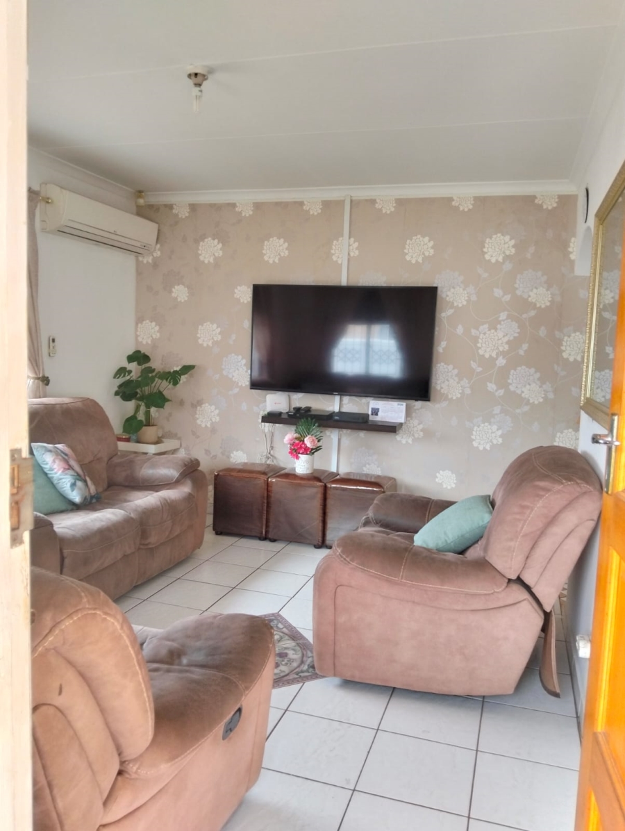 3 Bedroom Property for Sale in Southgate KwaZulu-Natal
