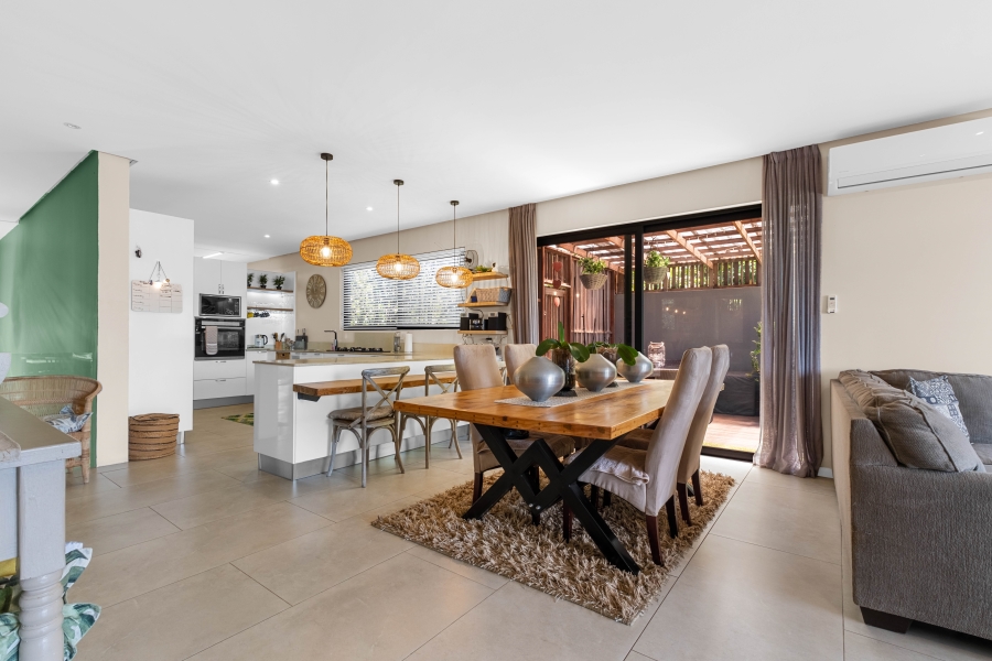 5 Bedroom Property for Sale in Dunkirk Estate KwaZulu-Natal