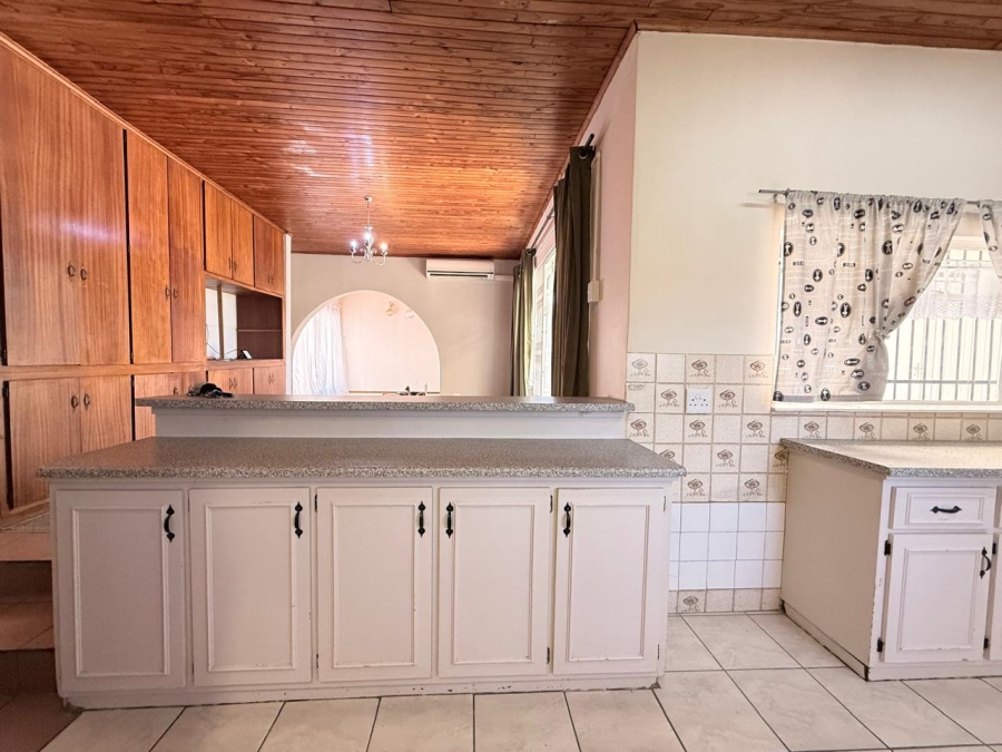 3 Bedroom Property for Sale in Aviary Hill KwaZulu-Natal