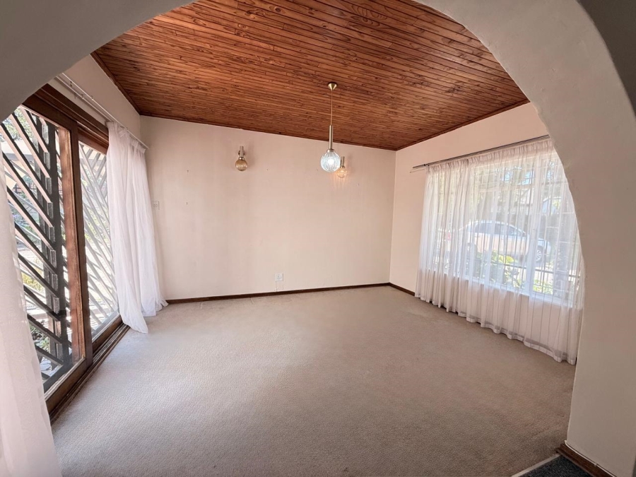 3 Bedroom Property for Sale in Aviary Hill KwaZulu-Natal