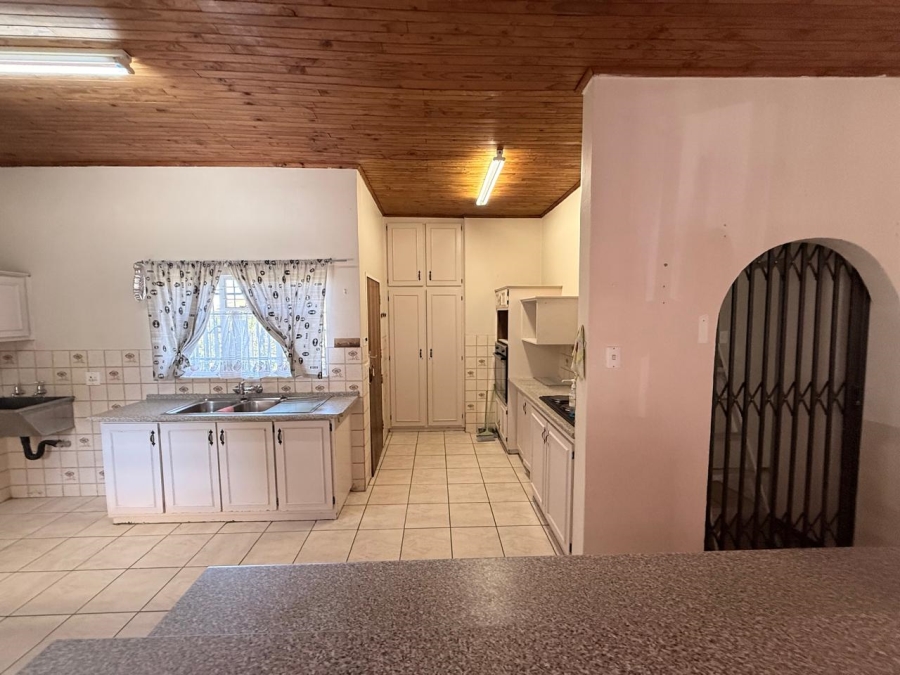 3 Bedroom Property for Sale in Aviary Hill KwaZulu-Natal