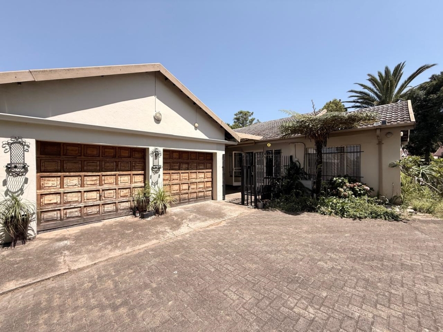 3 Bedroom Property for Sale in Aviary Hill KwaZulu-Natal