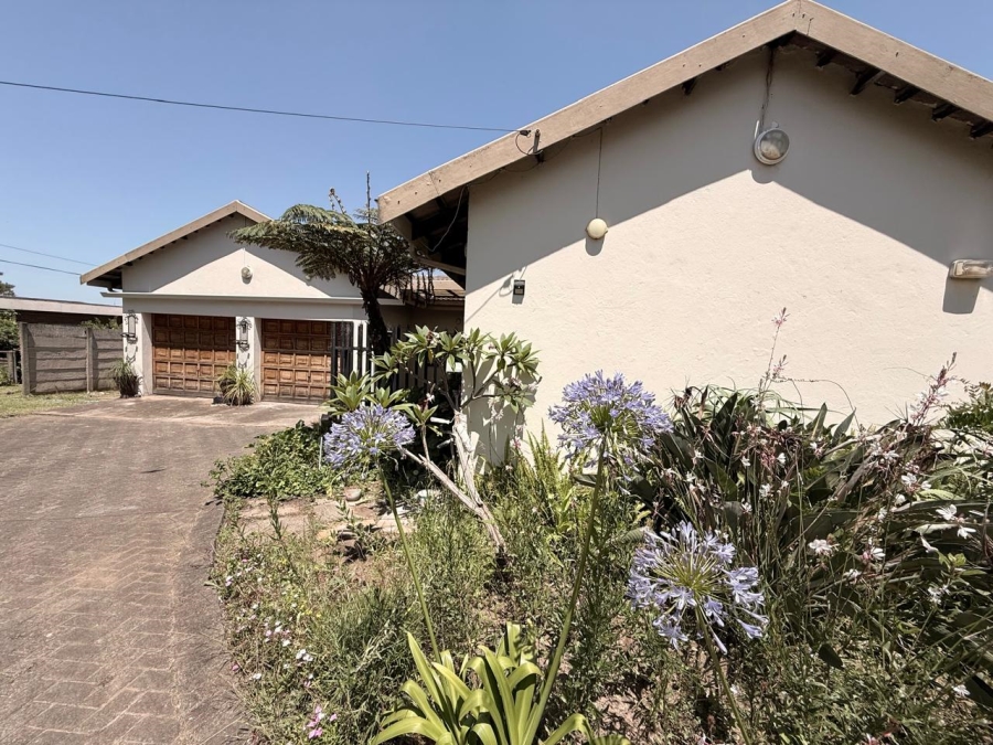 3 Bedroom Property for Sale in Aviary Hill KwaZulu-Natal