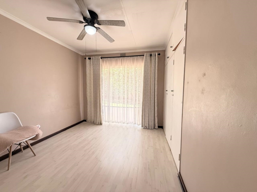 To Let 4 Bedroom Property for Rent in Aviary Hill KwaZulu-Natal