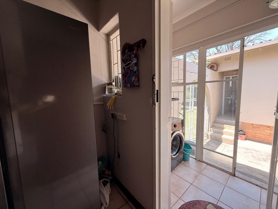 To Let 4 Bedroom Property for Rent in Aviary Hill KwaZulu-Natal