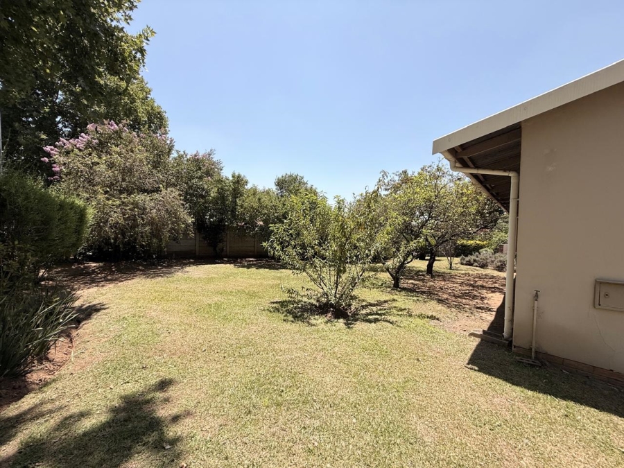 To Let 4 Bedroom Property for Rent in Aviary Hill KwaZulu-Natal