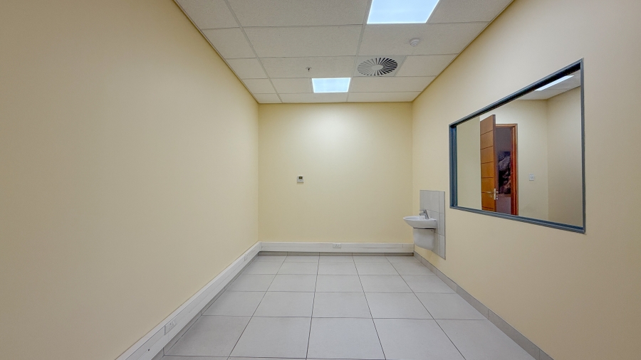 To Let commercial Property for Rent in Ballito Central KwaZulu-Natal