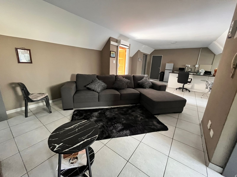 To Let 2 Bedroom Property for Rent in Brighton Beach KwaZulu-Natal