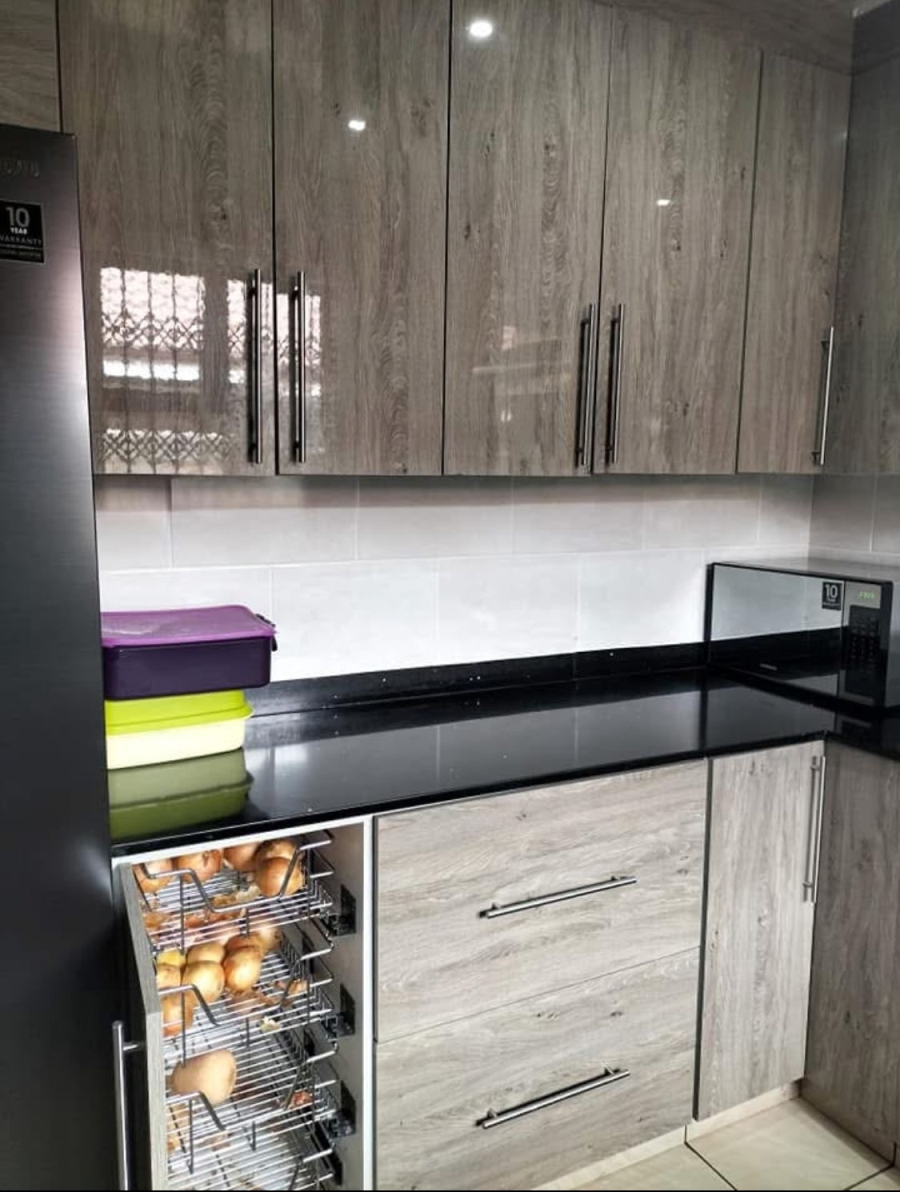 3 Bedroom Property for Sale in Panorama Gardens KwaZulu-Natal