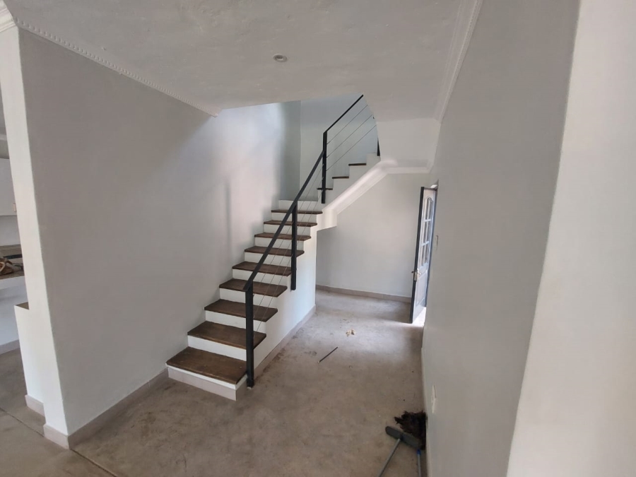 4 Bedroom Property for Sale in Huttenheights KwaZulu-Natal