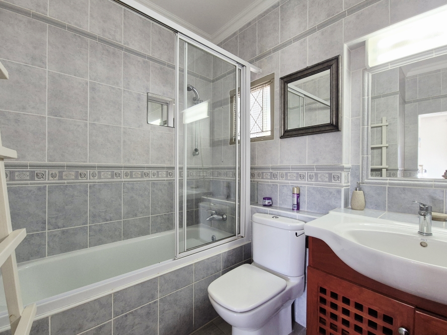 2 Bedroom Property for Sale in Shakas Rock KwaZulu-Natal