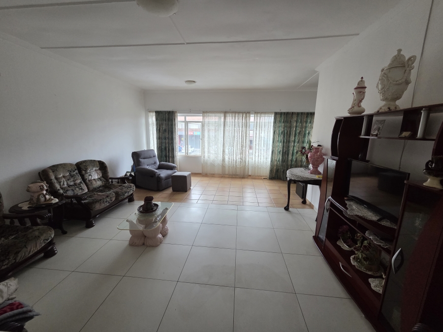 To Let 2 Bedroom Property for Rent in Bluff KwaZulu-Natal