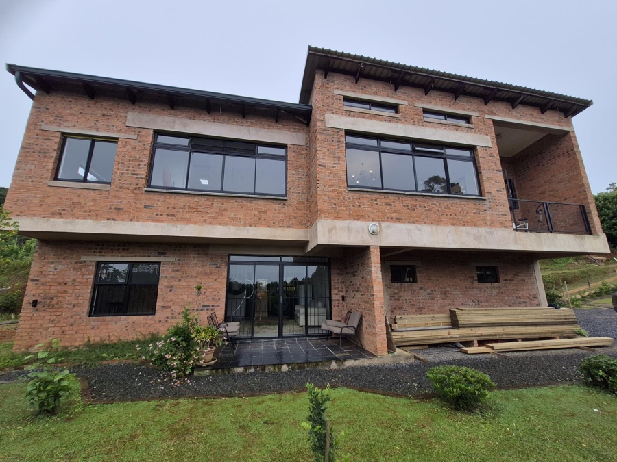 5 Bedroom Property for Sale in Worlds View KwaZulu-Natal