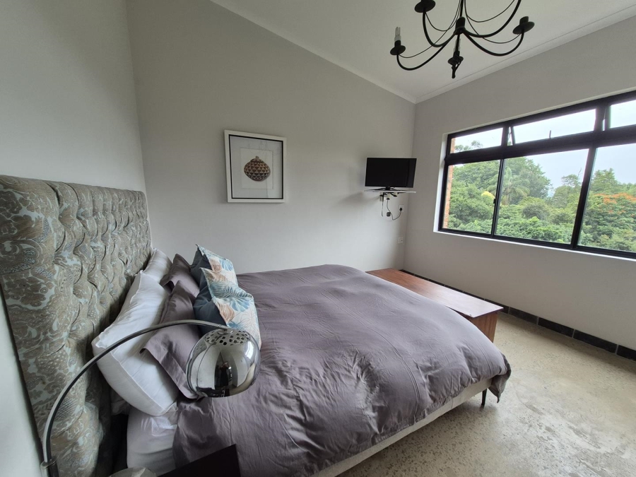 5 Bedroom Property for Sale in Worlds View KwaZulu-Natal