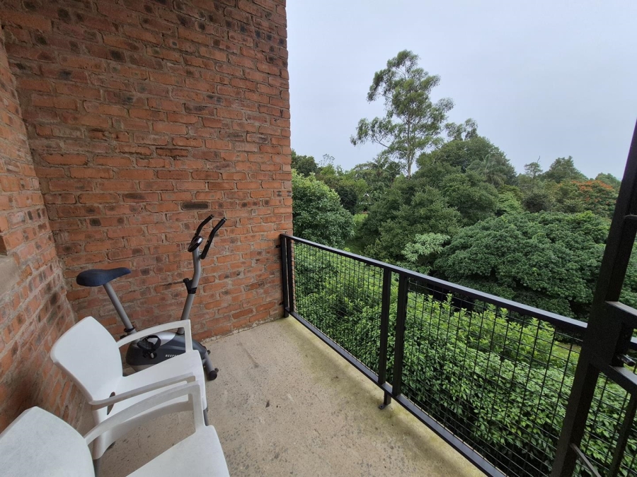 5 Bedroom Property for Sale in Worlds View KwaZulu-Natal