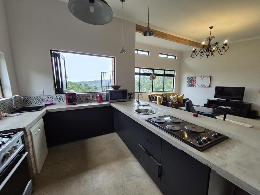 5 Bedroom Property for Sale in Worlds View KwaZulu-Natal