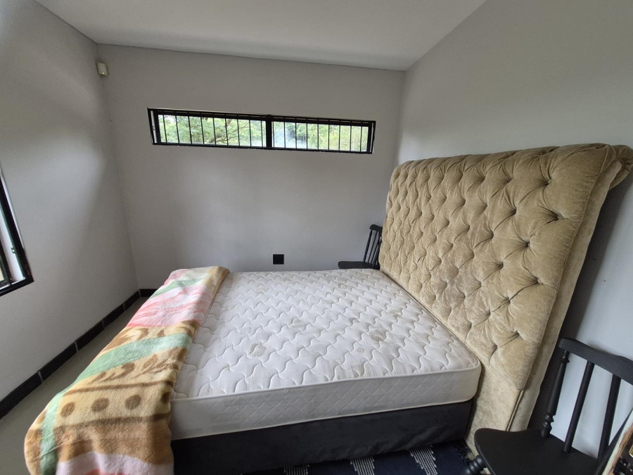 5 Bedroom Property for Sale in Worlds View KwaZulu-Natal