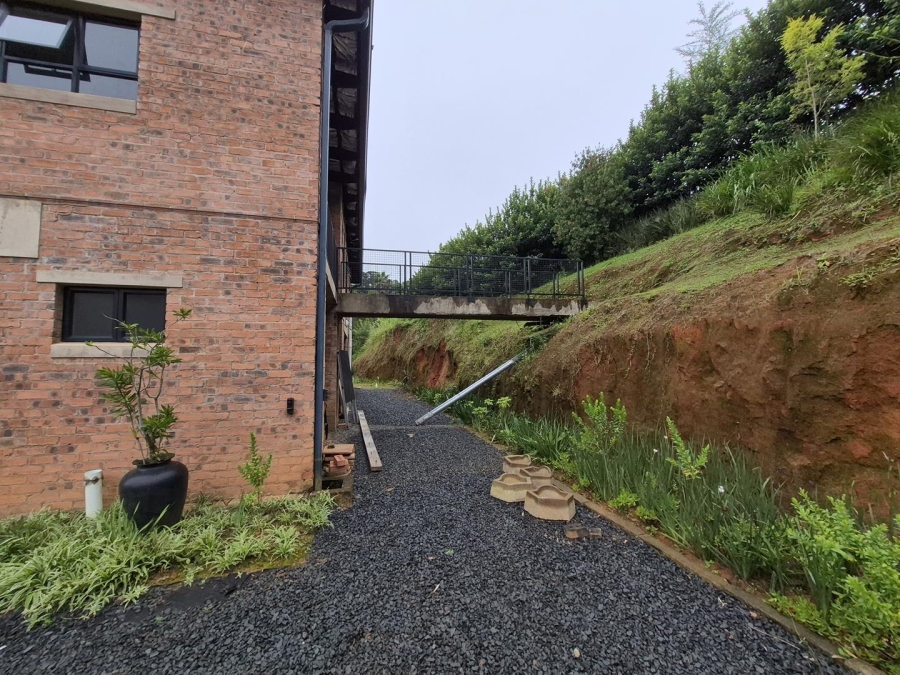 5 Bedroom Property for Sale in Worlds View KwaZulu-Natal