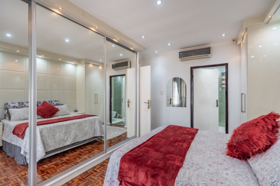 4 Bedroom Property for Sale in Westville Central KwaZulu-Natal