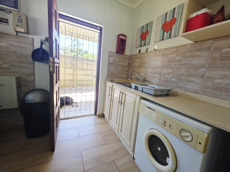 3 Bedroom Property for Sale in Meer En See KwaZulu-Natal