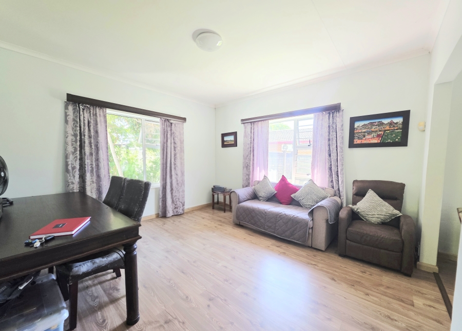 3 Bedroom Property for Sale in Meer En See KwaZulu-Natal