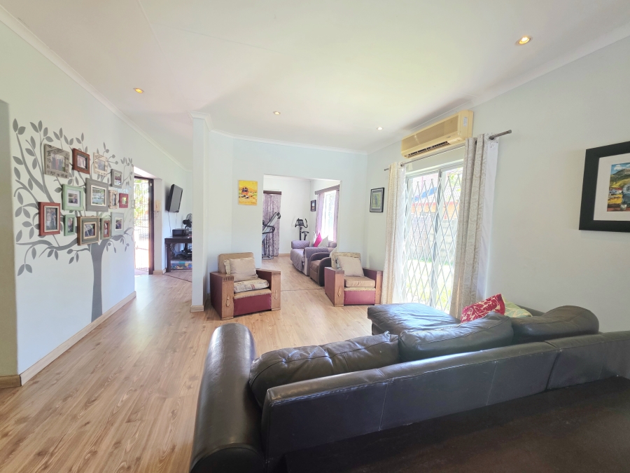 3 Bedroom Property for Sale in Meer En See KwaZulu-Natal