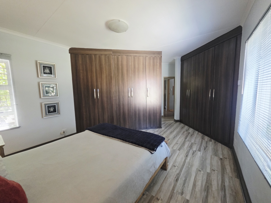 3 Bedroom Property for Sale in Meer En See KwaZulu-Natal