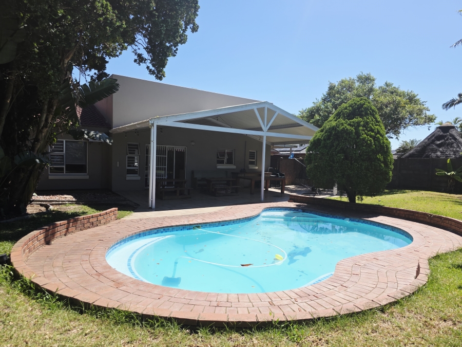 3 Bedroom Property for Sale in Meer En See KwaZulu-Natal