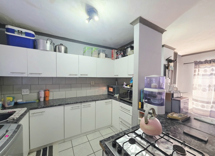 To Let 2 Bedroom Property for Rent in Empangeni Central KwaZulu-Natal