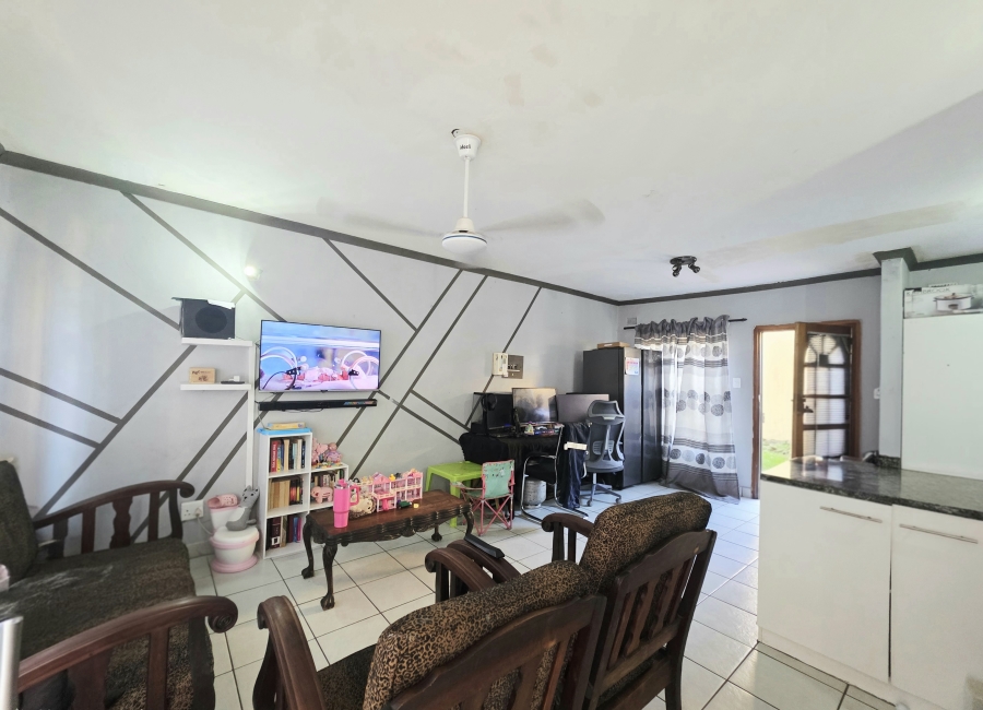 To Let 2 Bedroom Property for Rent in Empangeni Central KwaZulu-Natal