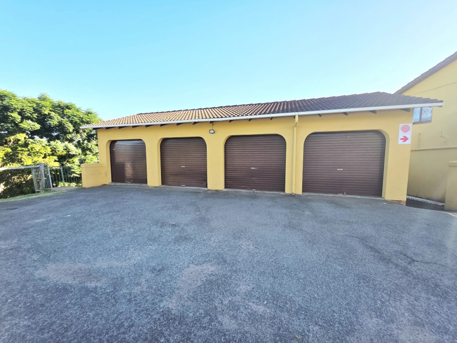 To Let 2 Bedroom Property for Rent in Empangeni Central KwaZulu-Natal