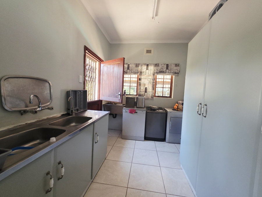 4 Bedroom Property for Sale in Panorama KwaZulu-Natal