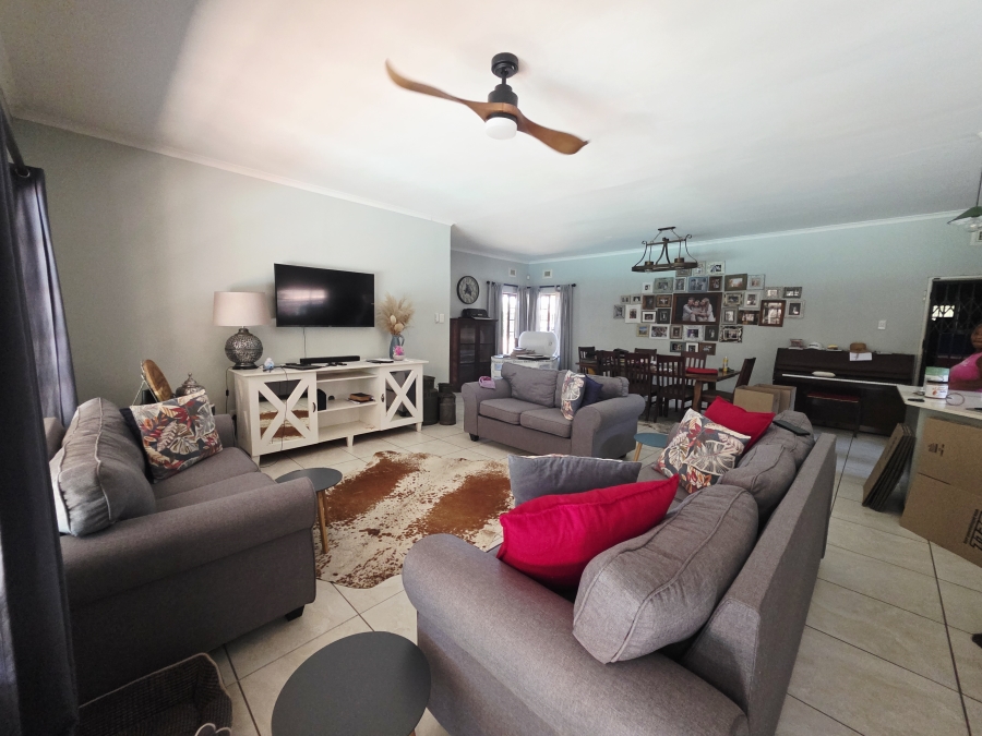 4 Bedroom Property for Sale in Panorama KwaZulu-Natal