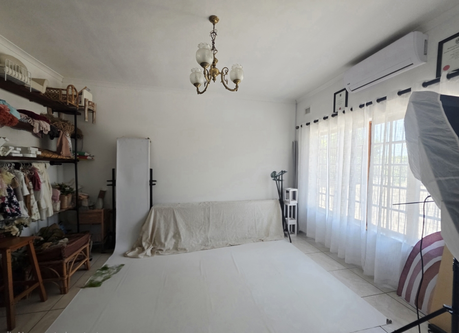 4 Bedroom Property for Sale in Panorama KwaZulu-Natal