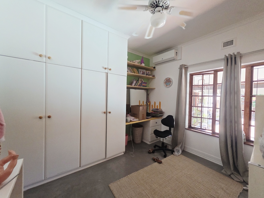 4 Bedroom Property for Sale in Panorama KwaZulu-Natal