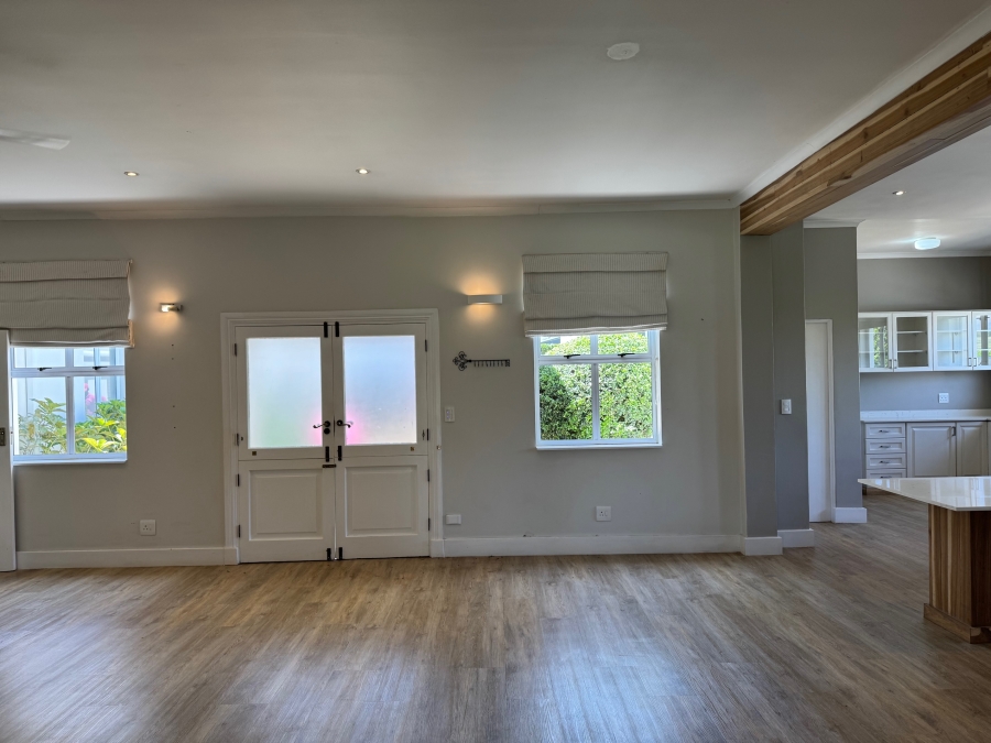 To Let 4 Bedroom Property for Rent in Garlington KwaZulu-Natal