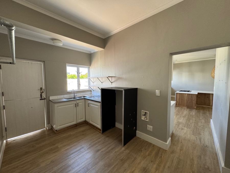 To Let 4 Bedroom Property for Rent in Garlington KwaZulu-Natal