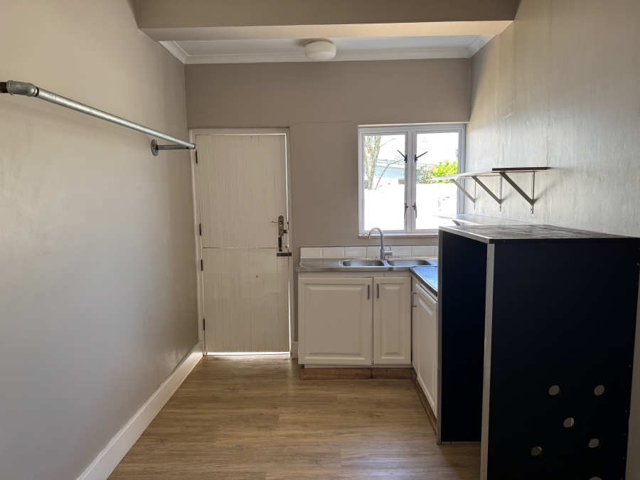 To Let 4 Bedroom Property for Rent in Garlington KwaZulu-Natal