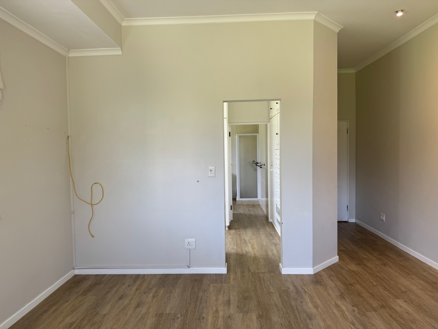 To Let 4 Bedroom Property for Rent in Garlington KwaZulu-Natal