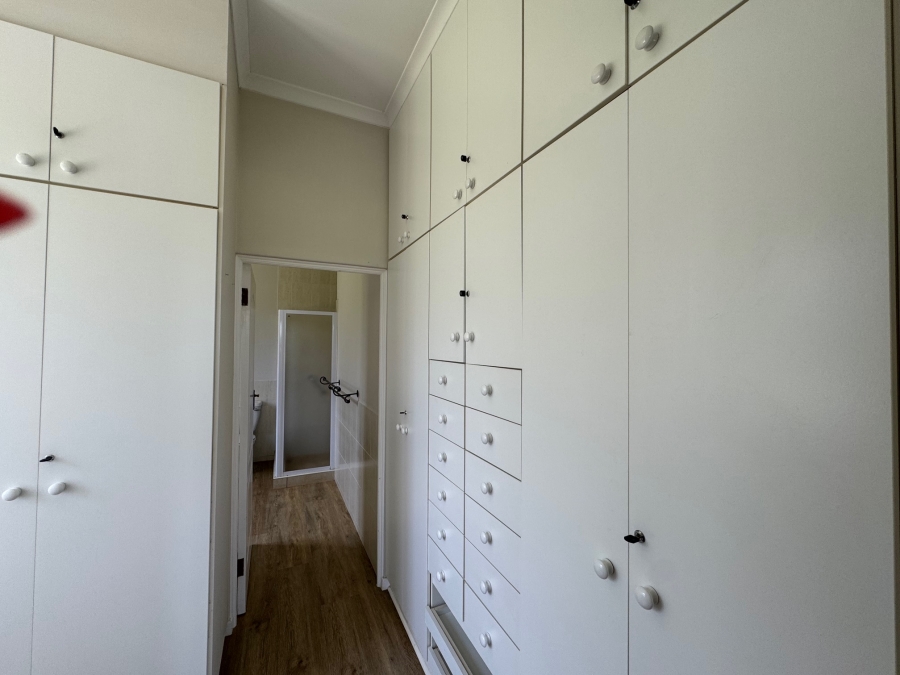 To Let 4 Bedroom Property for Rent in Garlington KwaZulu-Natal